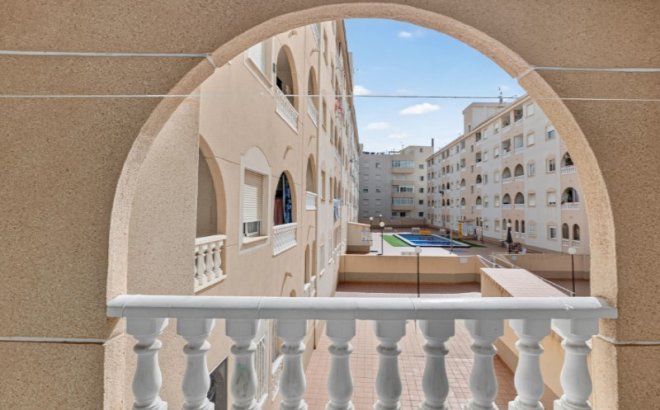 Resale - Apartment -
Torrevieja - Costa Blanca