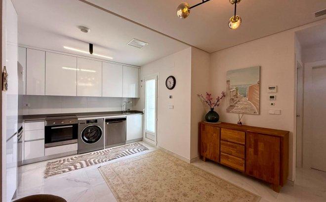 Resale - Apartment -
Torrevieja - Aguas Nuevas