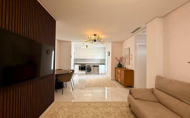 Resale - Apartment -
Torrevieja - Aguas Nuevas
