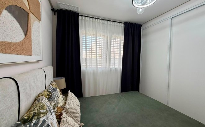 Resale - Apartment -
Torrevieja - Aguas Nuevas