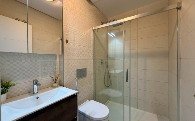 Resale - Apartment -
Torrevieja - Aguas Nuevas