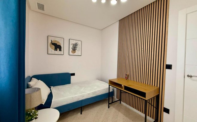 Resale - Apartment -
Torrevieja - Aguas Nuevas