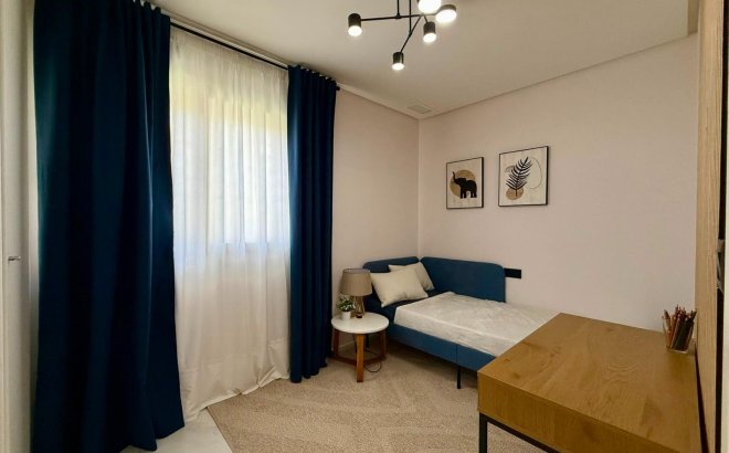 Resale - Apartment -
Torrevieja - Aguas Nuevas