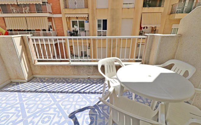 Revente - Appartement -
Torrevieja - Playa del Cura