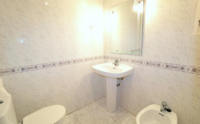 Revente - Appartement -
Torrevieja - Playa del Cura