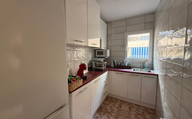 Resale - Apartment -
Torrevieja - Playa de los Locos