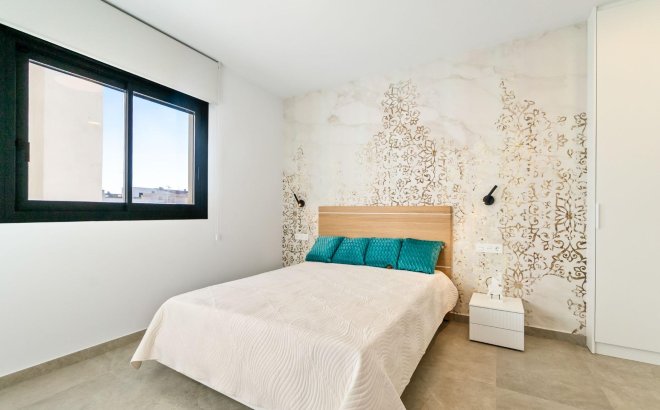 Revente - Appartement -
Torrevieja - Playa del Cura
