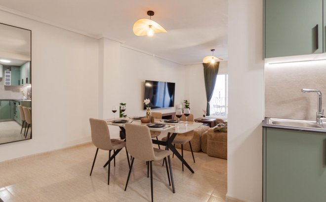 Resale - Apartment -
Torrevieja - Playa del Cura