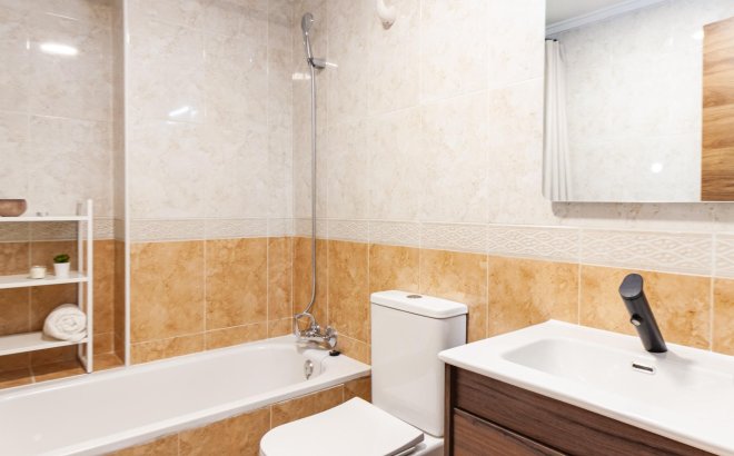 Resale - Apartment -
Torrevieja - Playa del Cura