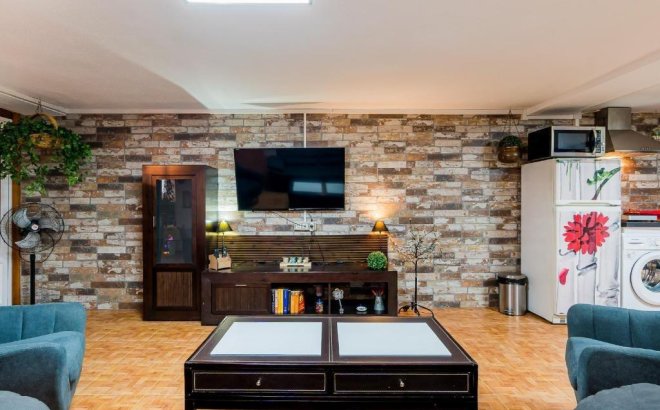 Resale - Dúplex -
Torrevieja - Acequion