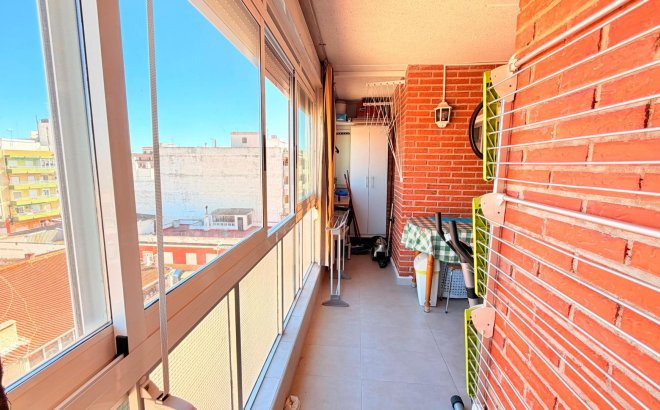 Resale - Apartment -
Torrevieja - Playa De Los Naufragos