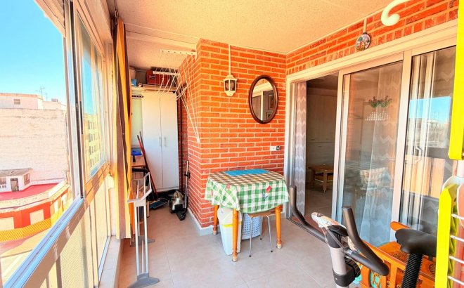 Resale - Apartment -
Torrevieja - Playa De Los Naufragos