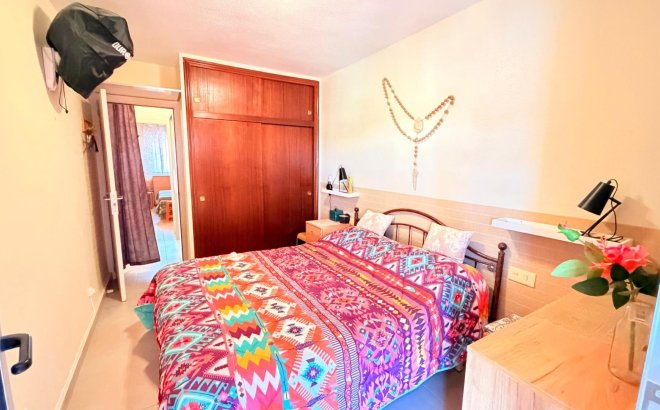 Resale - Apartment -
Torrevieja - Playa De Los Naufragos