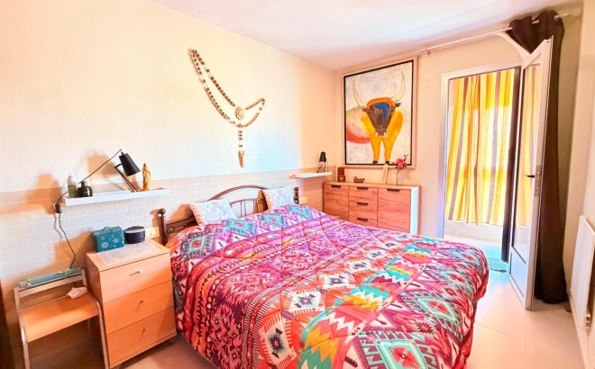 Resale - Apartment -
Torrevieja - Playa De Los Naufragos