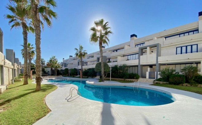 Resale - Apartment -
Torrevieja - Torre La Mata