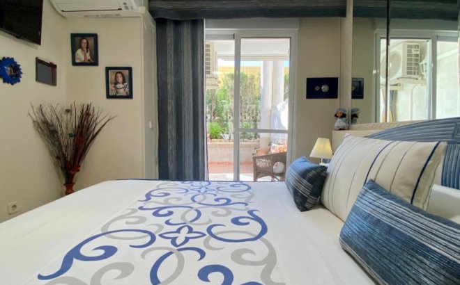 Resale - Apartment -
Torrevieja - Torre La Mata