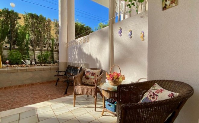Resale - Apartment -
Torrevieja - Torre La Mata