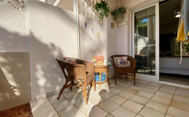 Resale - Apartment -
Torrevieja - Torre La Mata