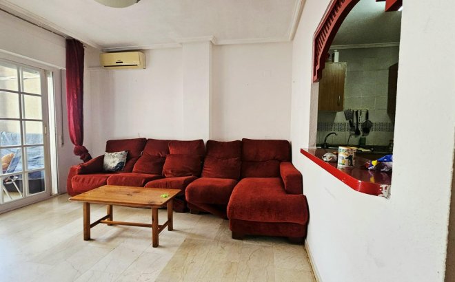 Resale - Apartment -
Torrevieja - Playa de los Locos
