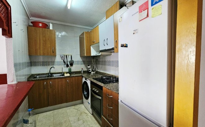 Resale - Apartment -
Torrevieja - Playa de los Locos