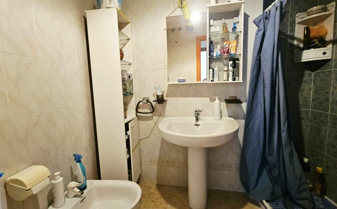 Resale - Apartment -
Torrevieja - Playa de los Locos