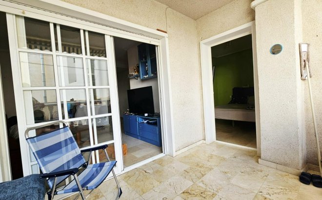 Resale - Apartment -
Torrevieja - Playa de los Locos
