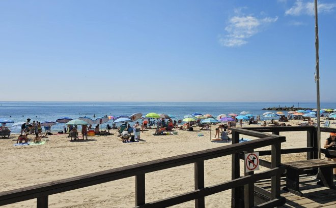 Resale - Apartment -
Torrevieja - Playa de los Locos
