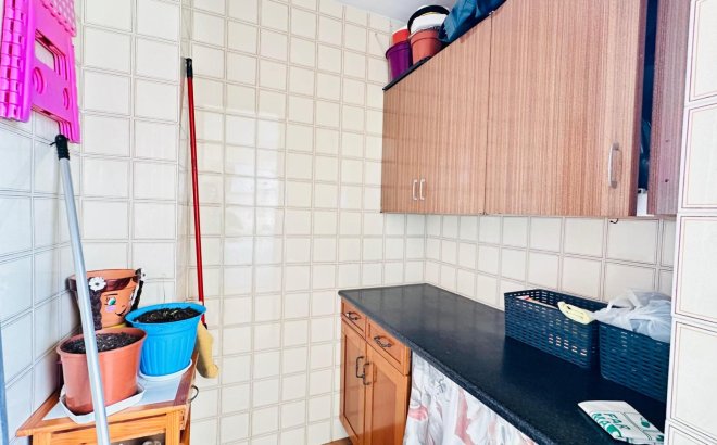 Resale - Apartment -
Torrevieja - Centro