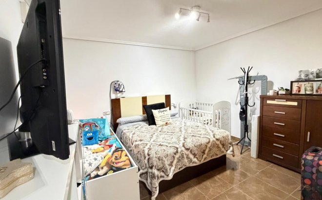 Resale - Apartment -
Benijofar - Pueblo 4