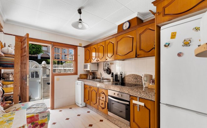 Resale - Town House -
La Mata - Costa Blanca