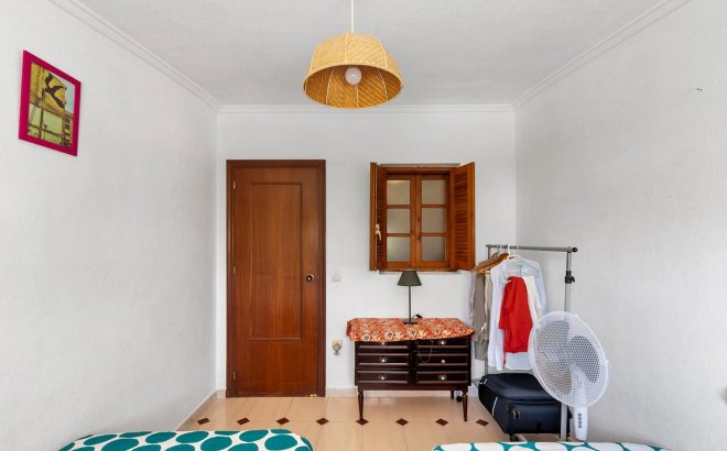 Resale - Town House -
La Mata - Costa Blanca