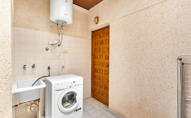 Resale - Town House -
La Mata - Costa Blanca