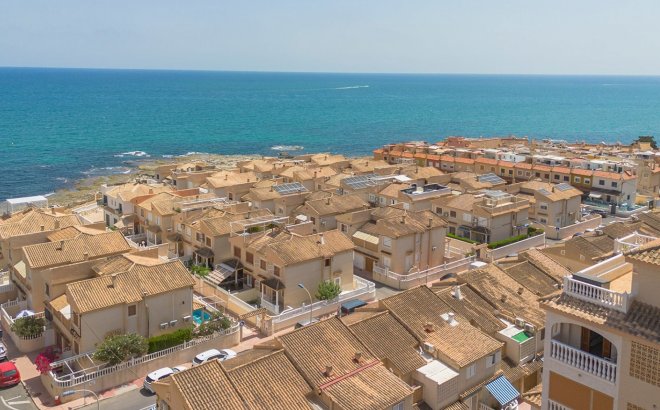 Resale - Town House -
La Mata - Costa Blanca