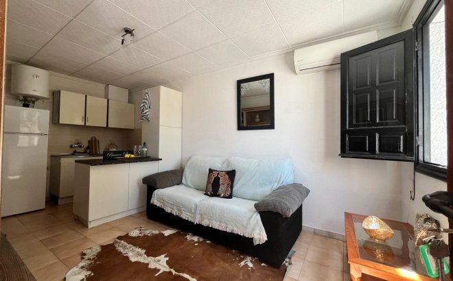Resale - Villa -
San Fulgencio - Costa Blanca