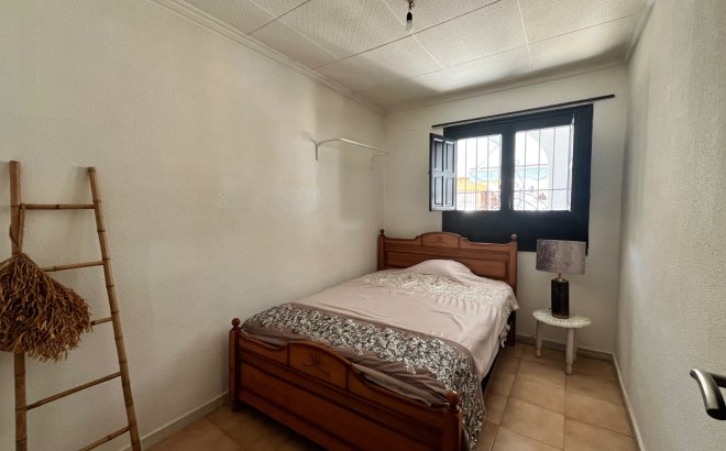 Resale - Villa -
San Fulgencio - Costa Blanca