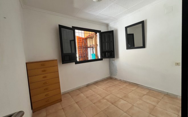 Resale - Villa -
San Fulgencio - Costa Blanca