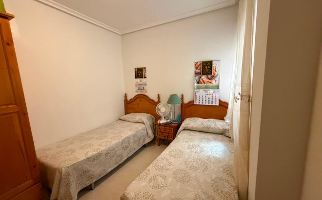 Resale - Apartment -
Torrevieja - Estacion De Autobuses