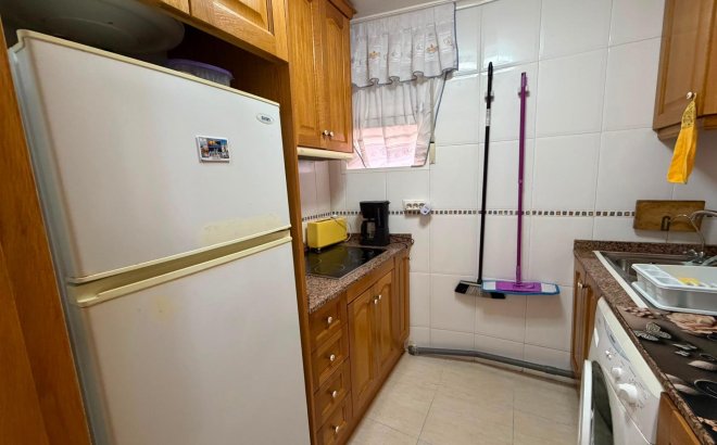 Resale - Apartment -
Torrevieja - Estacion De Autobuses