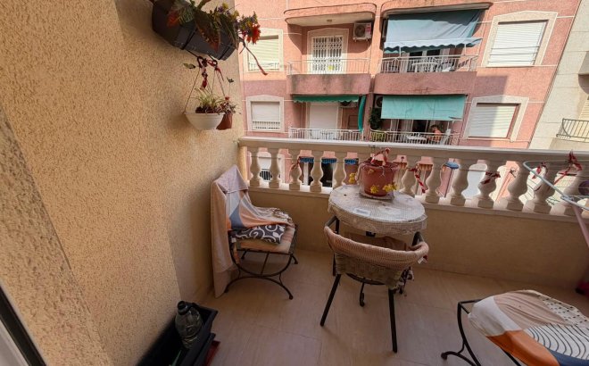 Resale - Apartment -
Torrevieja - Estacion De Autobuses