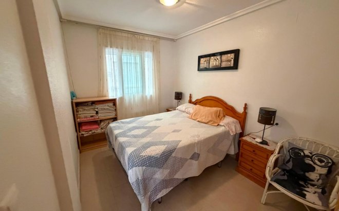 Resale - Apartment -
Torrevieja - Estacion De Autobuses