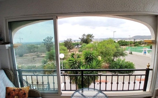 Resale - Penthouse -
Vistabella Golf Entre Naranjos - Inland