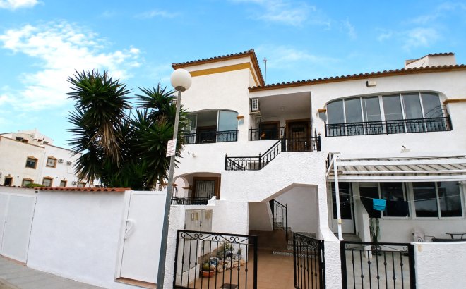 Resale - Penthouse -
Vistabella Golf Entre Naranjos - Inland