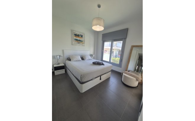 Revente - Bungalow -
Vistabella Golf Entre Naranjos - Inland