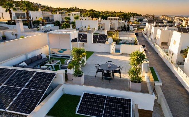 Resale - Villa -
San Miguel de Salinas - Inland