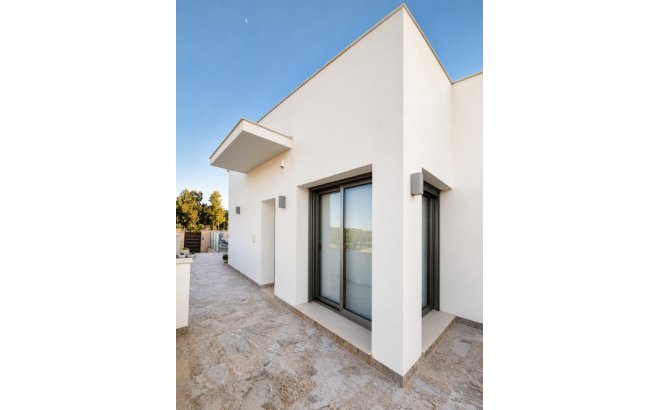 Resale - Villa -
San Miguel de Salinas - Inland