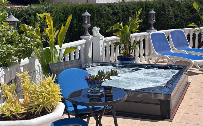 Resale - Semi Detached -
Torrevieja - Los Balcones