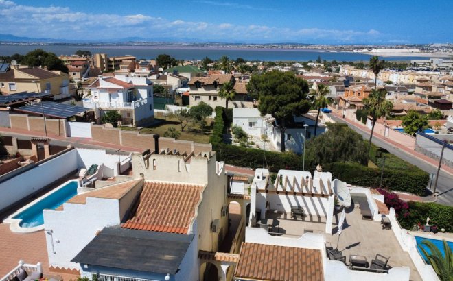 Resale - Semi Detached -
Torrevieja - Los Balcones