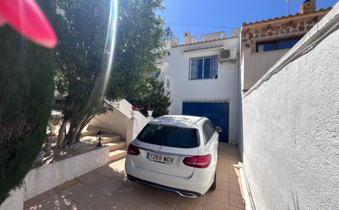 Resale - Semi Detached -
Torrevieja - Los Balcones