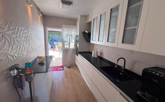 Resale - Semi Detached -
Torrevieja - Los Balcones