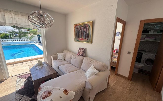 Resale - Semi Detached -
Torrevieja - Los Balcones